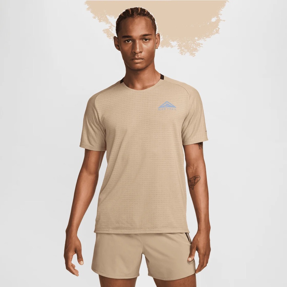 ❗️ Nike DRI-FIT Trail Solar Chase Short-Sleeve Running Top